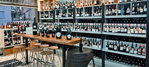 Guide pour savoir Refrigerateur cave a vin achat de vin en ligne – bouteille – présentoir